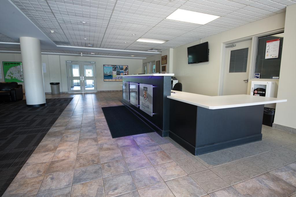 Residence&Conference Centre - Windsor Extérieur photo