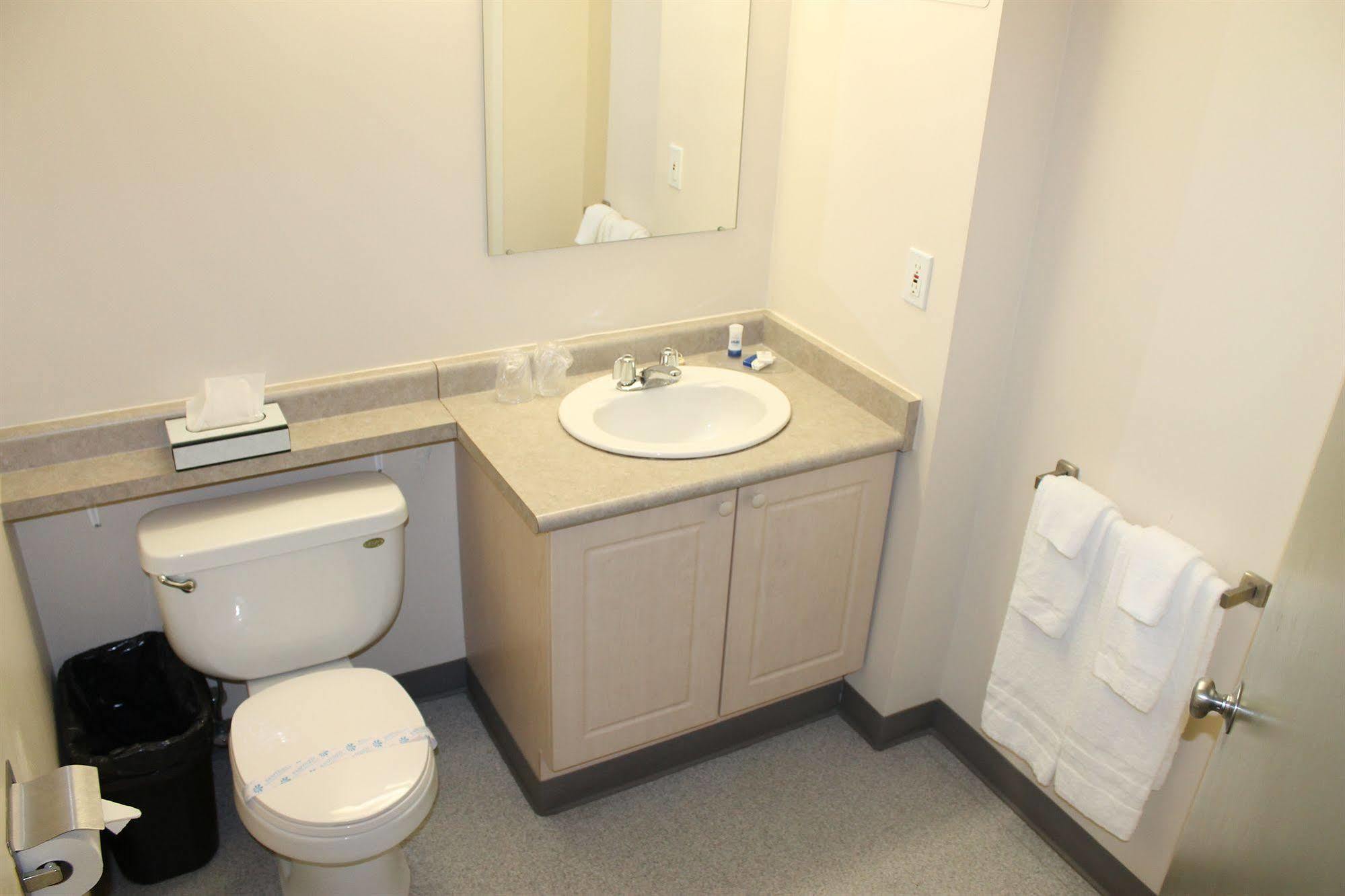 Residence&Conference Centre - Windsor Extérieur photo
