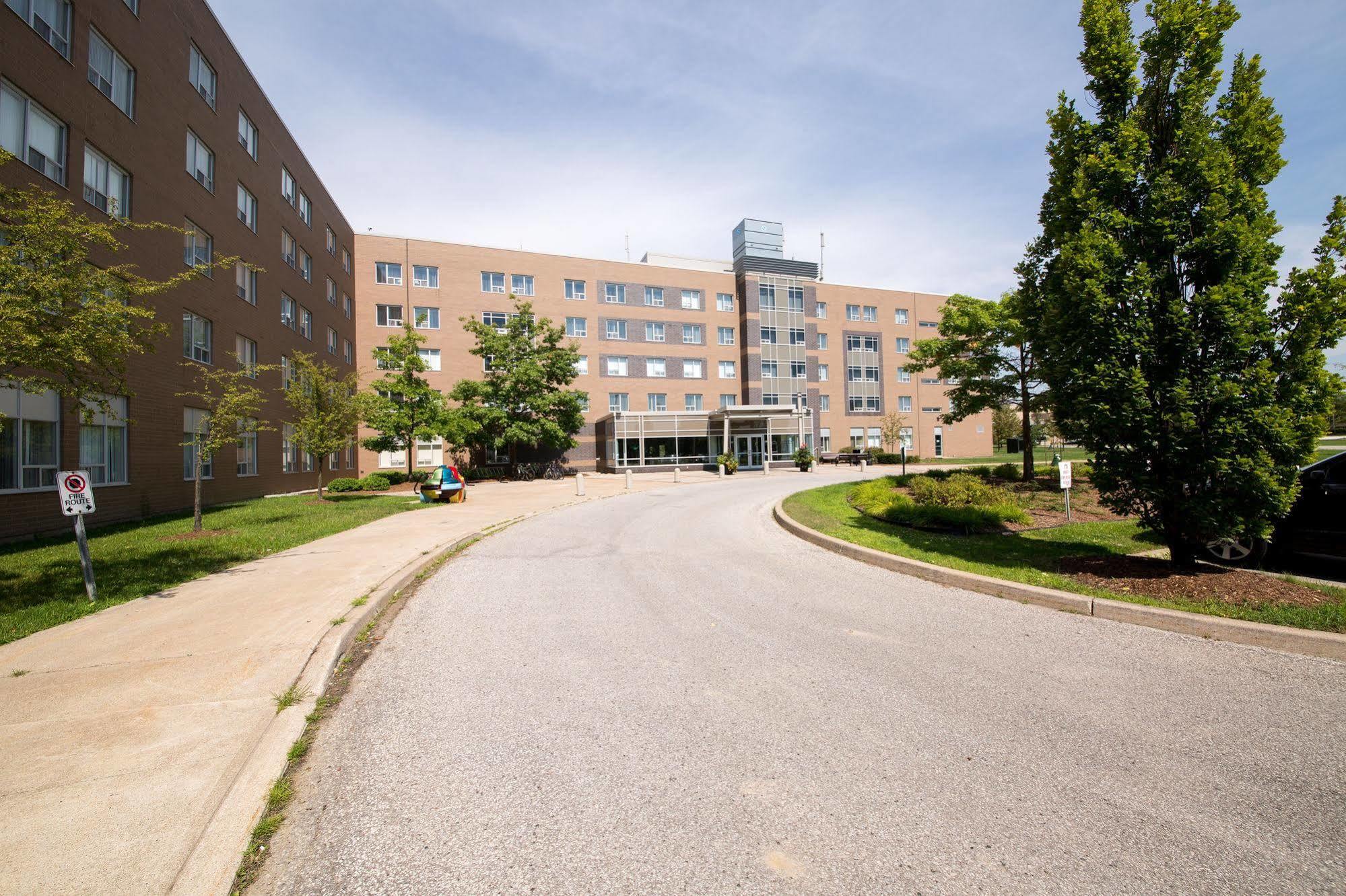 Residence&Conference Centre - Windsor Extérieur photo